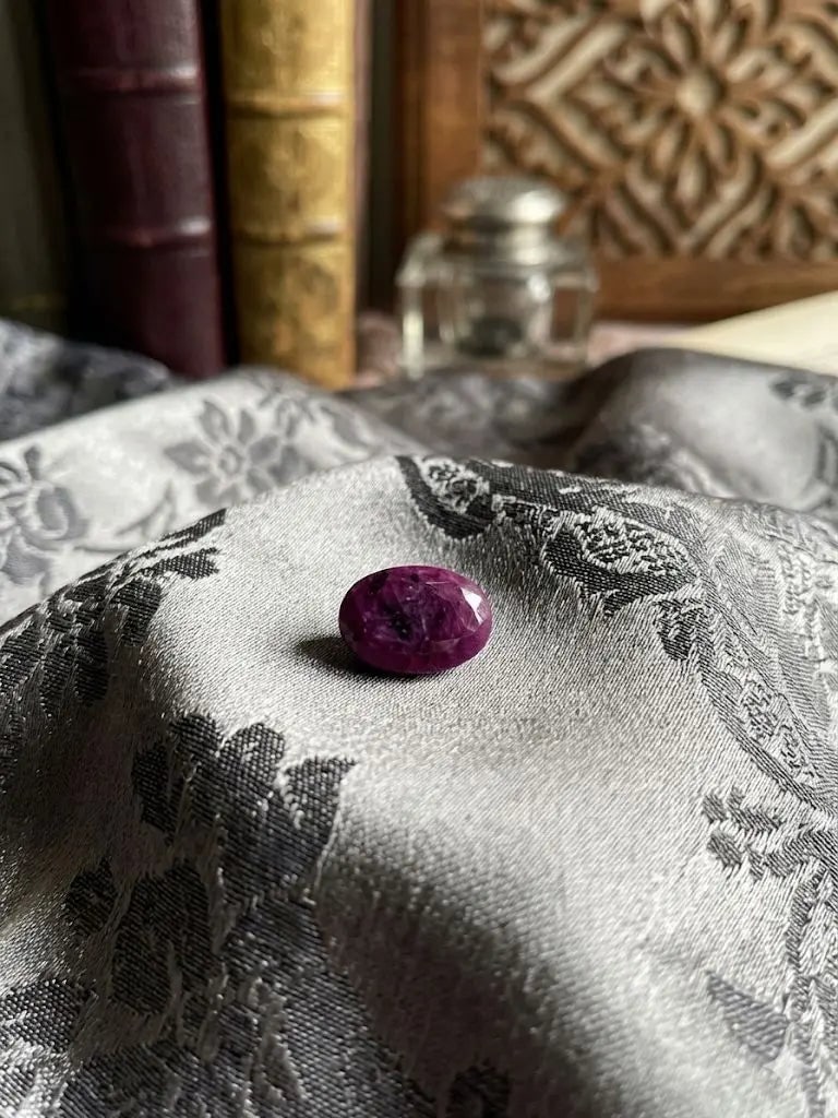 Exceptional Quality Ruby Manik, Oval/Mixed Shaped, Red semi transparent Colored, 3.0Ct.