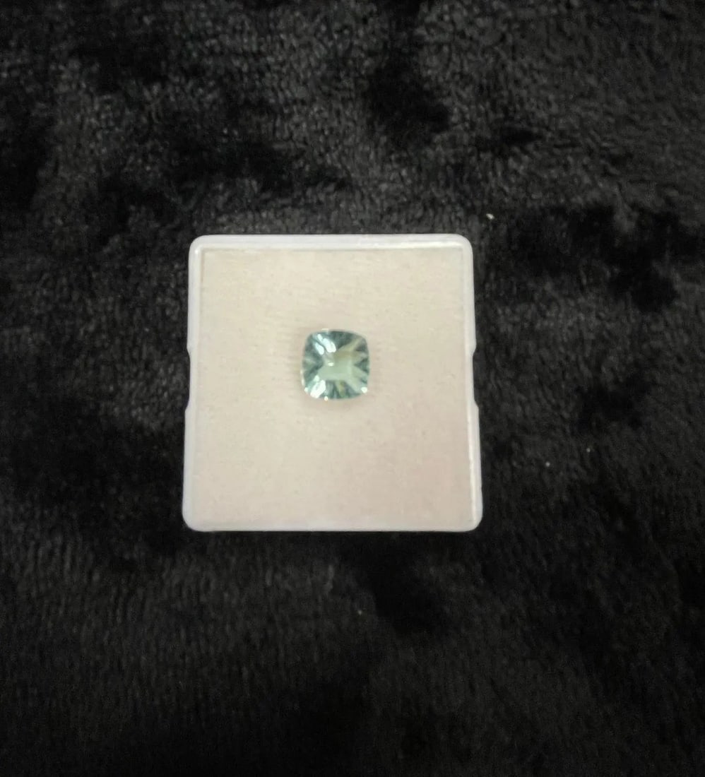 Exceptional Quality 1 Piece Green-Blue Fluorite Cushion Cut Shaped Gemstone, Weight: 4 ct, Size 9x9,: ABC Rugs, Kilims & Jewelry offers internationally certified and verified pieces, with documentation provided by trusted gemological institutions, manufacturers, and industry professionals. At ABC 