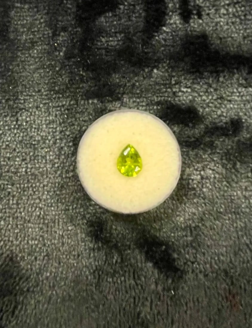 Exceptional Quality 1 Piece Brazilian Lime Green Garnet Pear Shaped Gemstone, Weight: 1.33 ct, Size: ABC Rugs, Kilims & Jewelry offers internationally certified and verified pieces, with documentation provided by trusted gemological institutions, manufacturers, and industry professionals. At ABC 