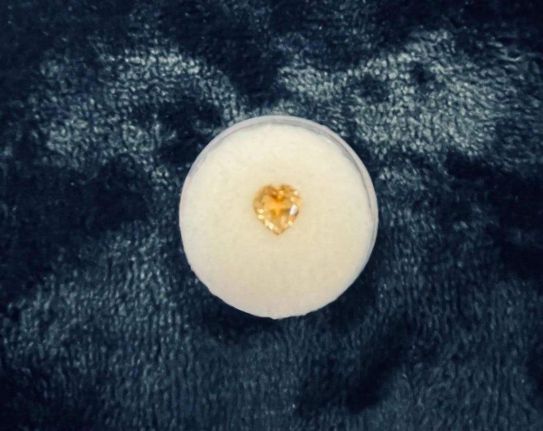 Exceptional Quality 1 Piece Citrine/Gold Heart Shaped Gemstone, Weight: 1.18 ct, Size 10x6, Gem54: ABC Rugs, Kilims & Jewelry offers internationally certified and verified pieces, with documentation provided by trusted gemological institutions, manufacturers, and industry professionals. At ABC 