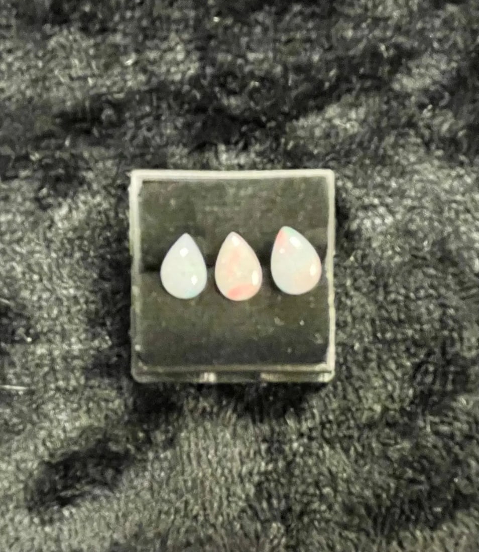 Exceptional Quality Australian 3 Piece Pear Shaped White Opal Gemstone, Weight: 1.0, Size: 4x6,: ABC Rugs, Kilims & Jewelry offers internationally certified and verified pieces, with documentation provided by trusted gemological institutions, manufacturers, and industry professionals. At ABC 