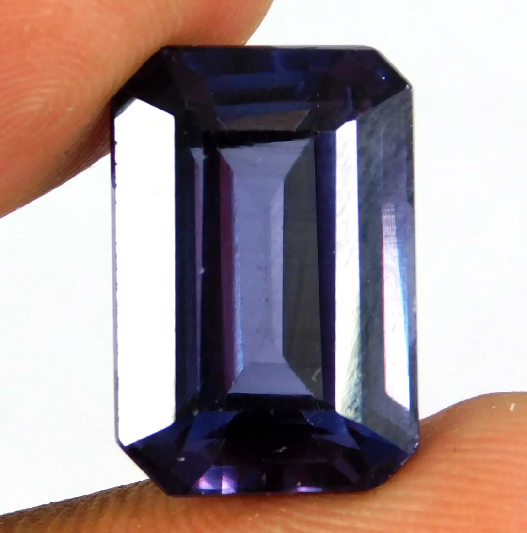 Exceptional Quality Certified 20.05 Ct Color- Change Alexandrite Emerald Cut Loose Gemstone, Gem224: ABC Rugs, Kilims & Jewelry offers internationally certified and verified pieces, with documentation provided by trusted gemological institutions, manufacturers, and industry professionals. At ABC 