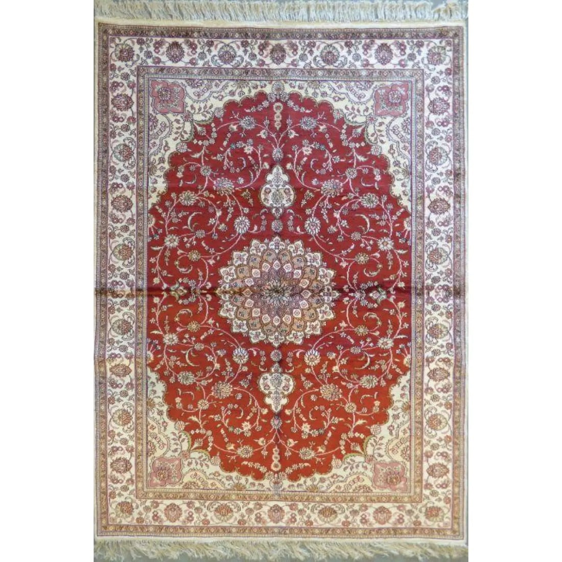 One Of The Kind Hand Made Turkish Silk design rugs size 6' x 4' Abc-Silk-TK007: Hand Made Turkish Silk design rugs size 6' x 4' Abc-Silk-TK007 Turkish Silk rugs are among the rugs with the most diversity, both with respect to the type of weave, quality and density of knots, varia