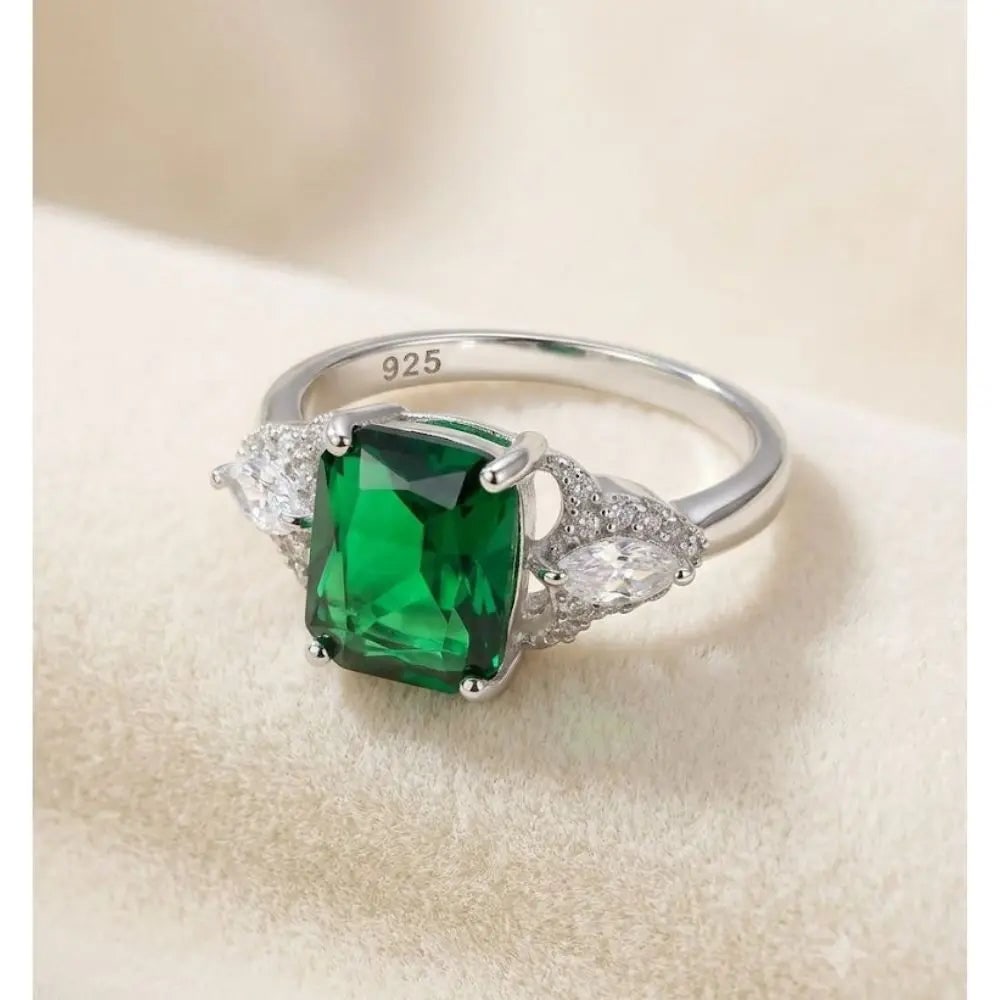 Exceptional Quality S.S, Size7, Gem CZ Fashion, Weight 2.9 Grams, ABC-SRG.18: AAA+ Certified, Quality S.S, Size7, Gem CZ Fashion, Weight 2.9 Grams ., ABC-SRG.18 We can arrange GIA certification and verification for vintage jewelry, diamonds, and gemstones. The cost of GIA certi