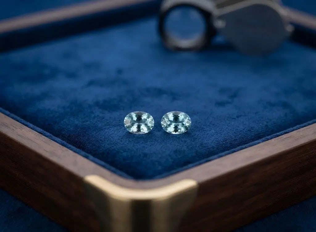 Natural Quality 2 Aquamarine Gemstones From Madagascar, Dimension 3x5 mm, Weight 0.24 CT, Shape Oval (1 of 2)