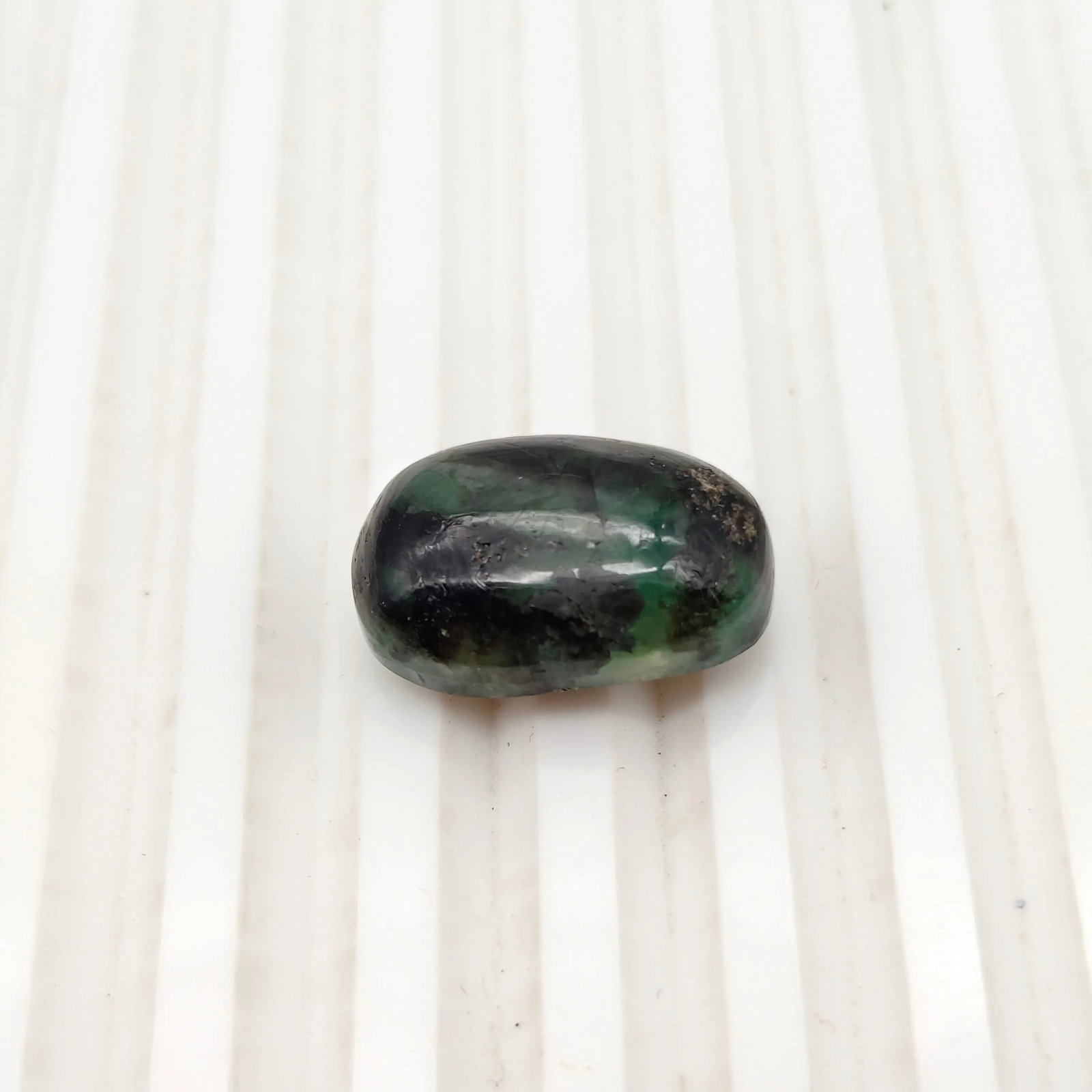 Exceptional Quality OVAL CABOCHON EMERALD, GREEN COLORED, INDIAN GEMSTONE, WEIGHT 19.9 CTS: ABC Rugs, Kilims & Jewelry offers internationally certified and verified pieces, with documentation provided by trusted gemological institutions, manufacturers, and industry professionals. At ABC 