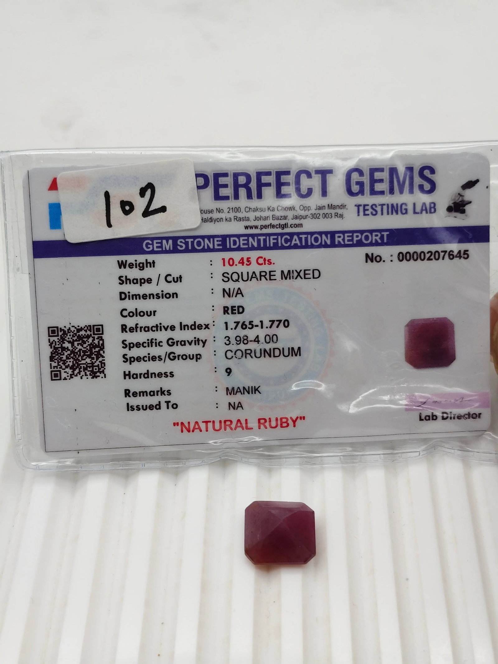 Exceptional Quality SQUARE MIXED RUBY, RED COLORED, INDIAN GEMSTONE, WEIGHT 10.45 CTS: ABC Rugs, Kilims & Jewelry offers internationally certified and verified pieces, with documentation provided by trusted gemological institutions, manufacturers, and industry professionals. At ABC