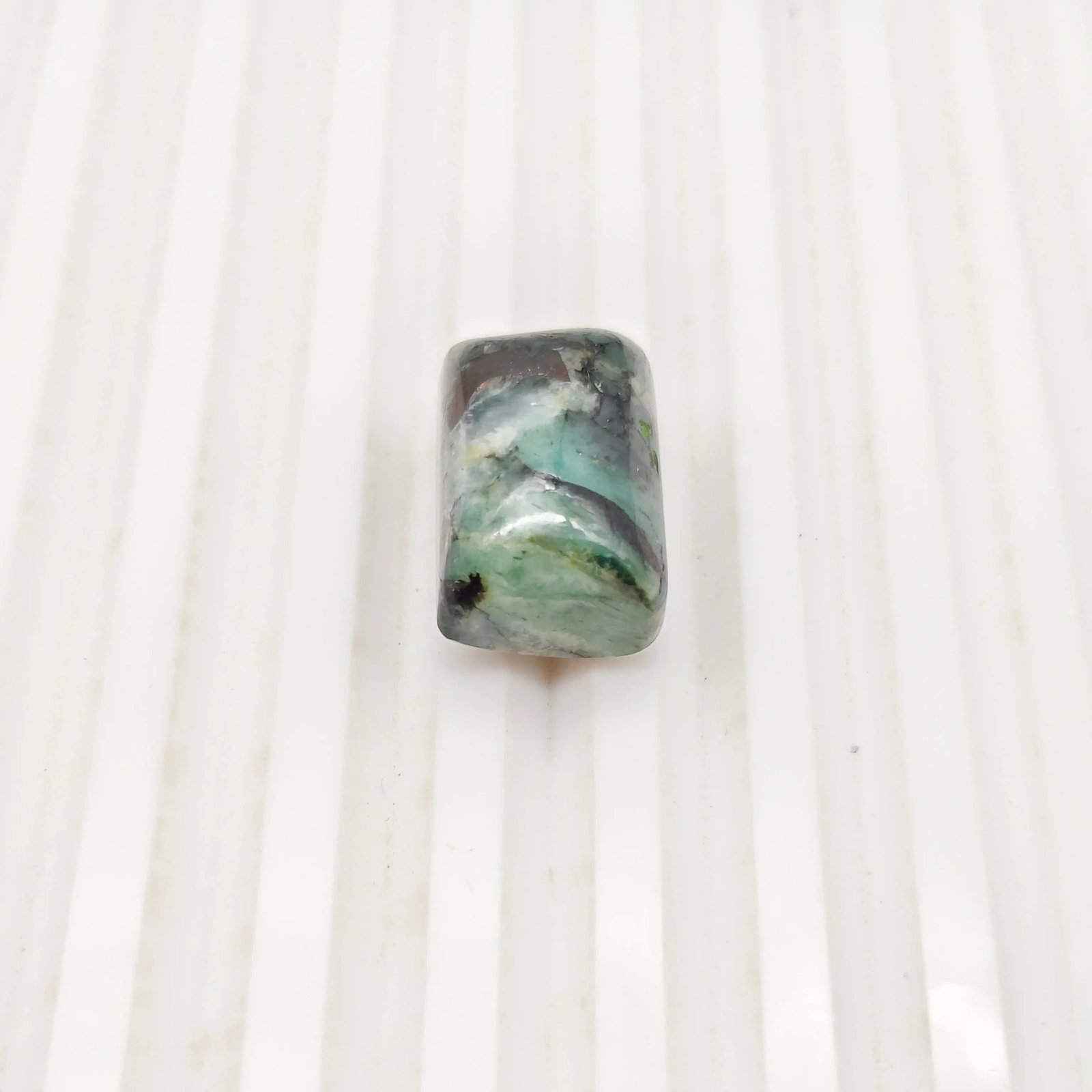 Exceptional Quality SQUARE CABOCHON EMERALD, GREEN COLORED, INDIAN GEMSTONE, WEIGHT 22.35 CTS: ABC Rugs, Kilims & Jewelry offers internationally certified and verified pieces, with documentation provided by trusted gemological institutions, manufacturers, and industry professionals. At ABC 