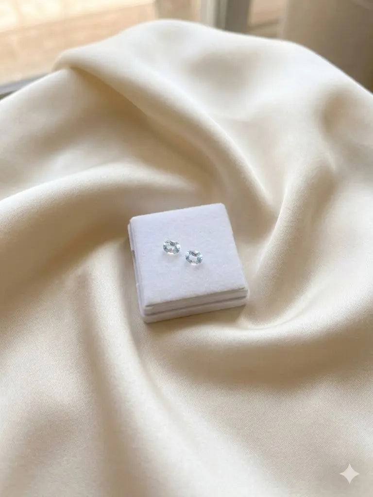 Exceptional Quality Aquamarine, Oval Shaped, lite Blue Colored, Weight 0.30Ct.,Dimensions 5x3mm.: ABC Rugs, Kilims & Jewelry offers internationally certified and verified pieces, with documentation provided by trusted gemological institutions, manufacturers, and industry professionals. At ABC