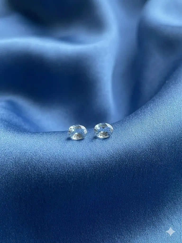 Exceptional Quality Aquamarine, Oval Shaped, lite Blue Colored, Weight 0.30Ct.,Dimensions 5x3mm.: ABC Rugs, Kilims & Jewelry offers internationally certified and verified pieces, with documentation provided by trusted gemological institutions, manufacturers, and industry professionals. At ABC