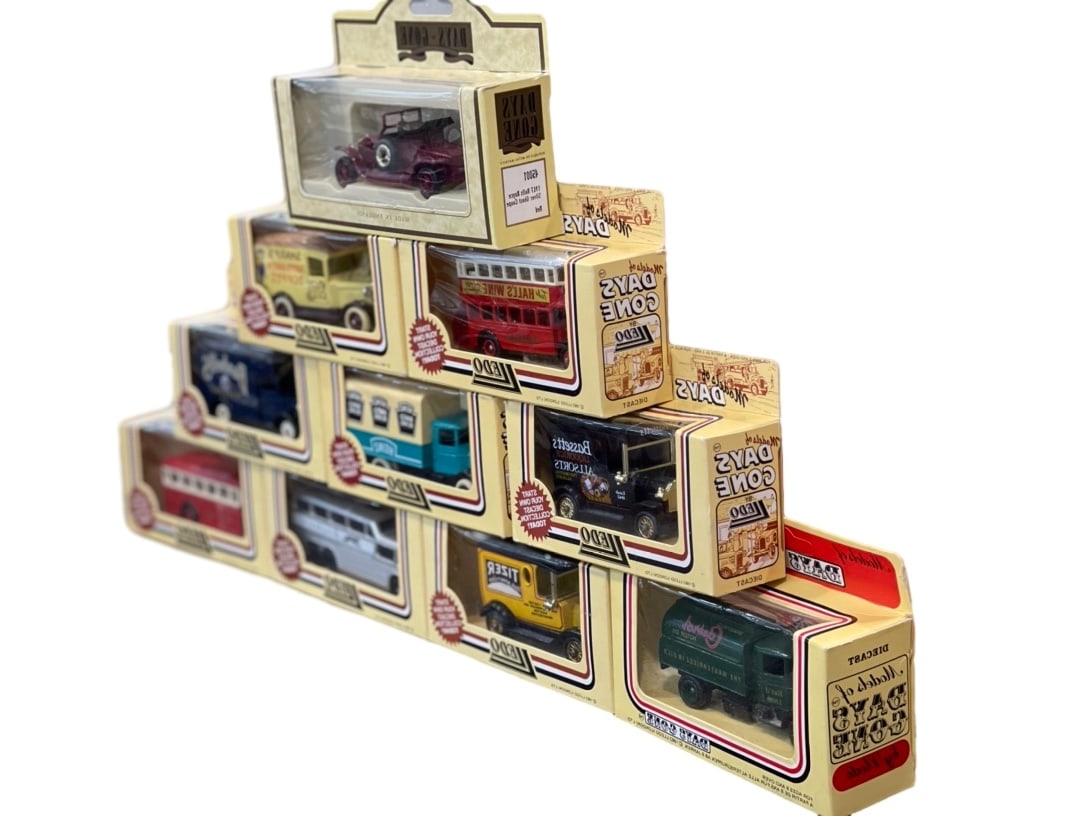 A GROUP OF LLEDO DIE-CAST CLASSIC CAR MODELS, ENGLAND, CIRCA 1980S–1990S: A GROUP OF LLEDO DIE-CAST CLASSIC CAR MODELS, ENGLAND, CIRCA 1980S–1990S A Group of Lledo Die-Cast Classic Car Models, England, 1980s–1990s. Ten vehicles, iron bodies with plastic bases and rotati
