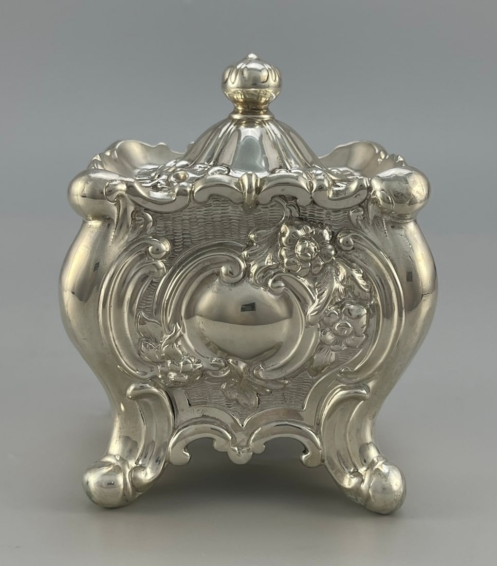 AN AMERICAN STERLING SILVER REPOUSSe JAR BY J.E. CALDWELL & CO., CIRCA 1930S–1950S (1 of 5)