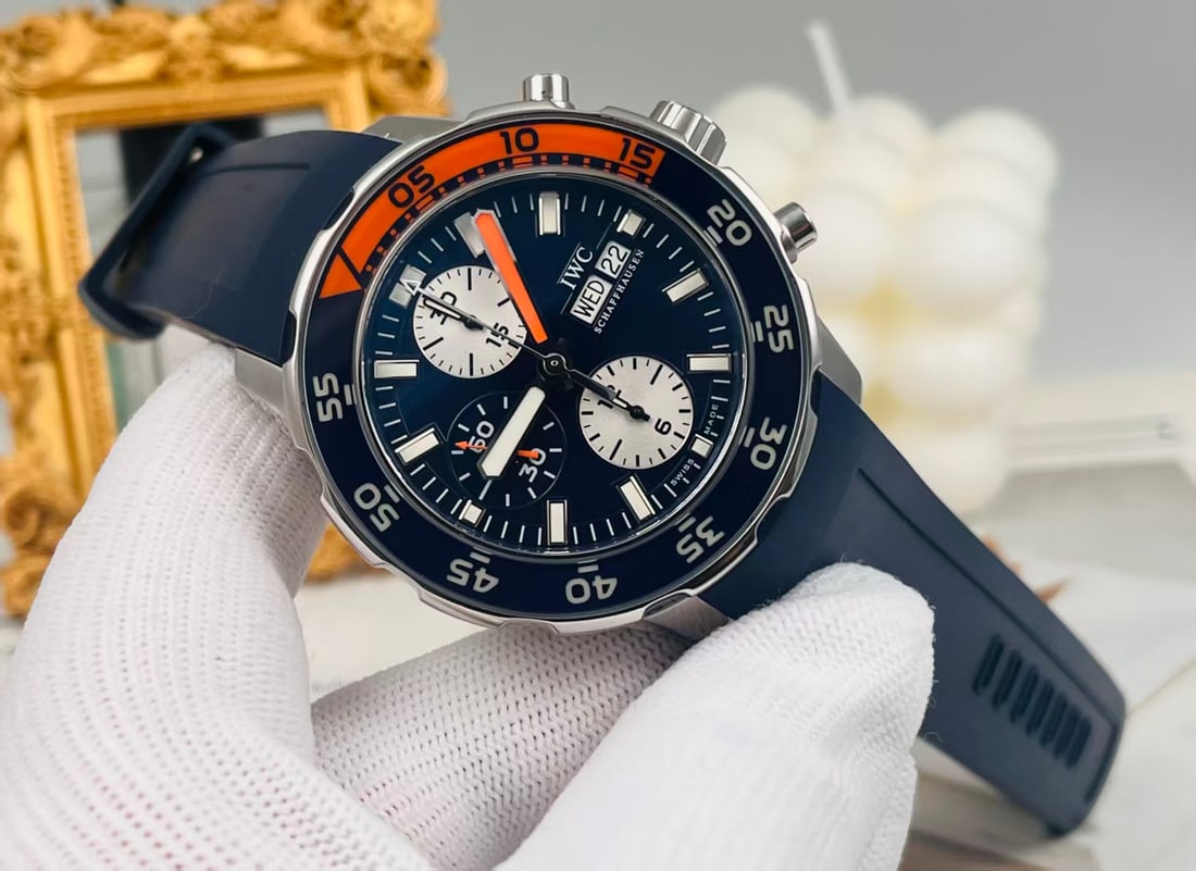 IWC AQUATIMER CHRONOGRAPH WRISTWATCH, REF. IW376703 (1 of 3)