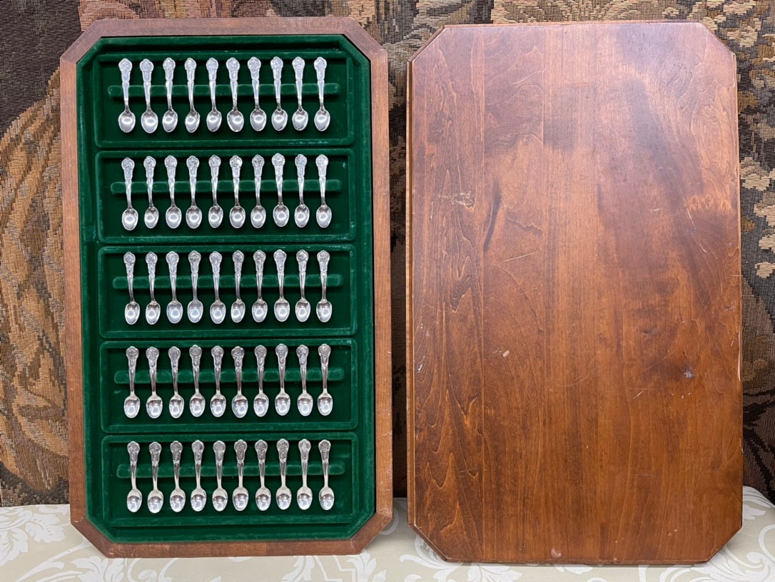 FRANKLIN MINT STERLING SILVER "STATE FLOWERS" SPOON COLLECTION, 1978 (1 of 5)