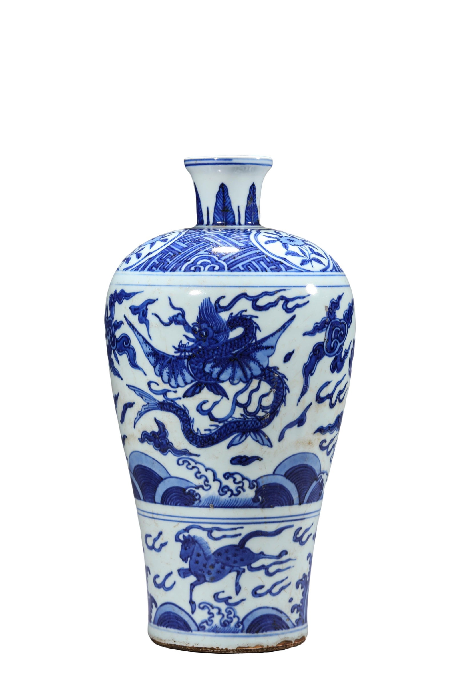 A BLUE AND WHITE 'CLOUD AND DRAGON' VASE: A BLUE AND WHITE 'CLOUD AND DRAGON' VASE Diameter: 16.6 cm (6.5 in.), Height: 32.2 cm (12.7 in.). All measurements are approximate.