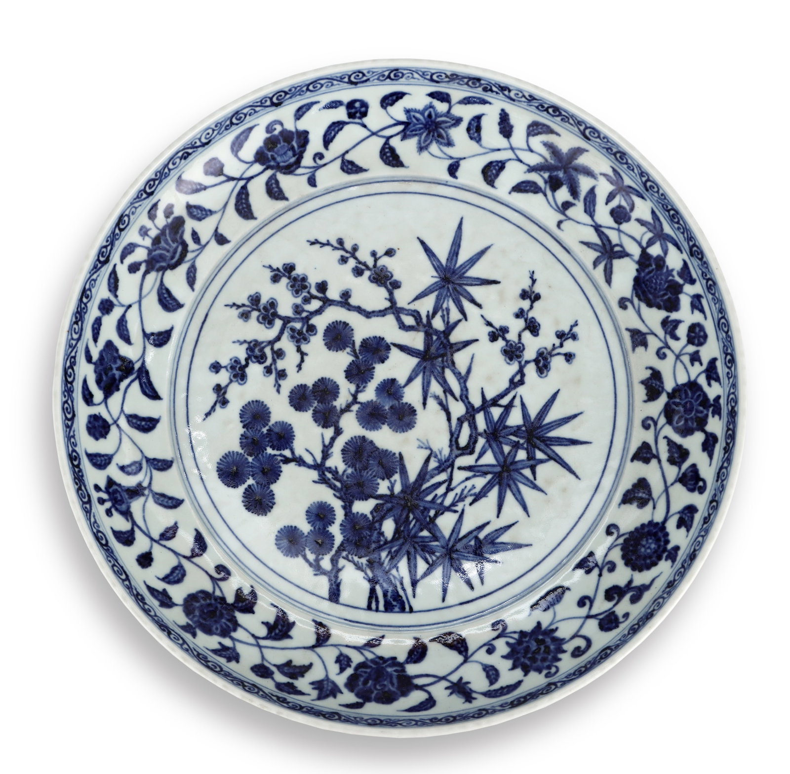 A BLUE AND WHITE 'THREE FRIENDS OF WINTER' DISH (1 of 3)