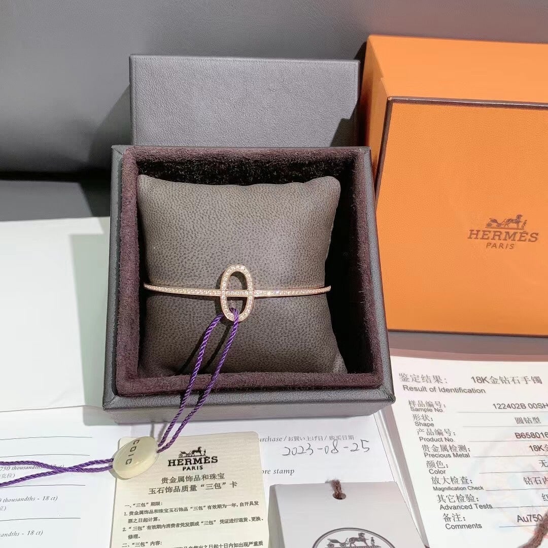 Hermes Rose Gold Full Diamond Porcine Nose Open Cuff Bracelet, SH Small: Hermes rose gold full diamond porcine nose open cuff bracelet in SH small size, fits wrists 15?C16cm. Purchased in 2023, complete with original box, certificate, and authentication certificate. Origin