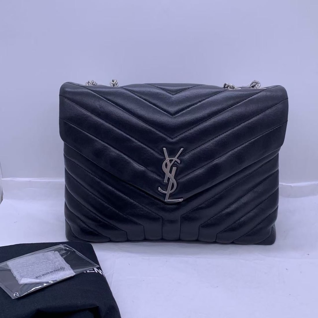 Saint Laurent Loulou Shoulder Bag Matelasse Chevron Leather black Italy chain ba: Normal signs of daily use