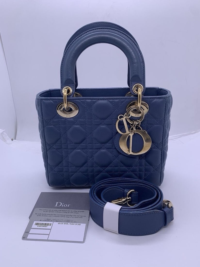 Christian Dior Lady Dior Medium shoulder bag Handbag blue leather Italy: Normal signs of daily use