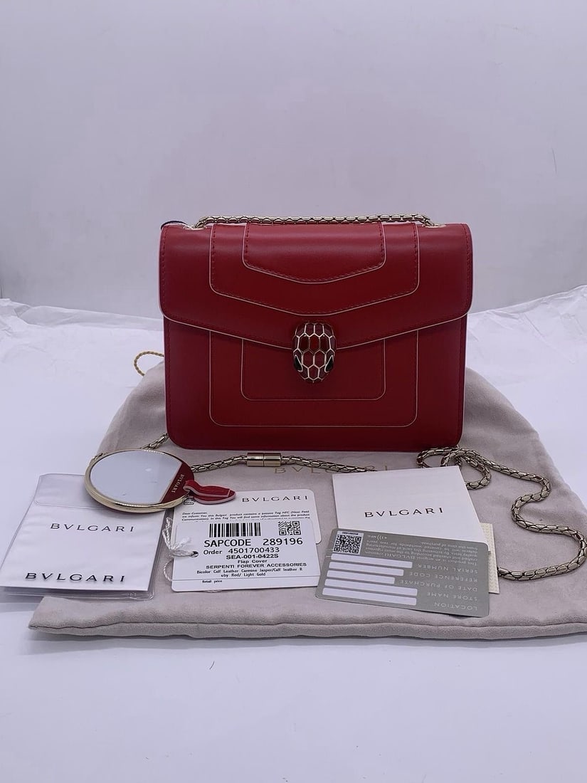 Bvlgari Serpenti Forever Square Shoulder Bag small red Italy: Normal signs of daily use