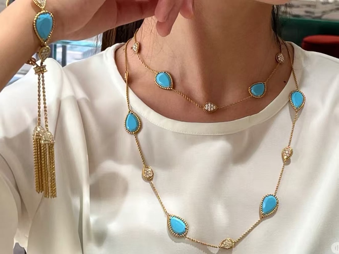Boucheron Serpent Boheme High Jewelry Collection Turquoise Sweater Necklace: Boucheron Serpent Boheme High Jewelry Collection Turquoise Sweater Necklace??Minor signs of normal wear