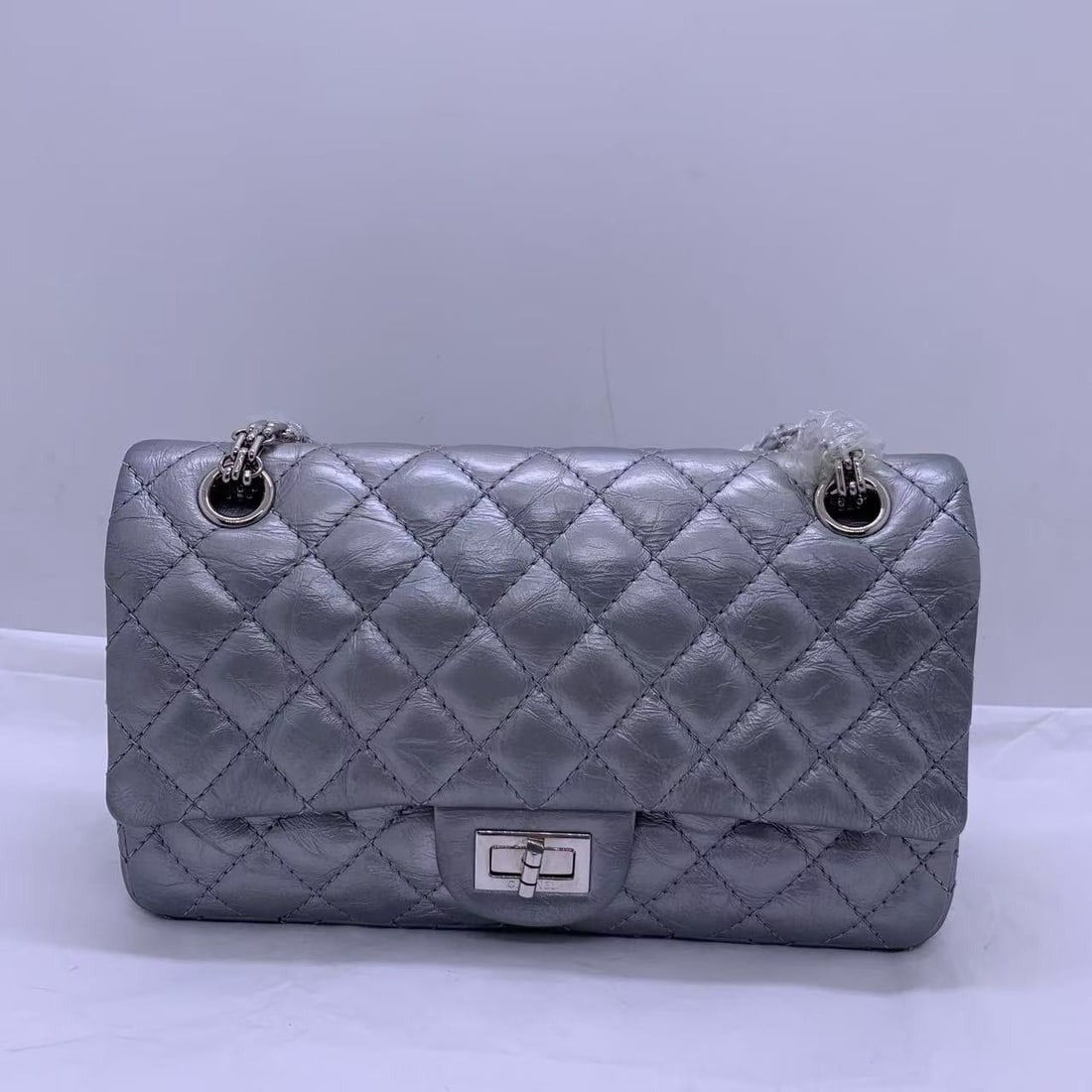 CHANEL 2.55 CC small Chain Shoulder Bag Calfskin Leahter Silver, silver metal (1 of 18)