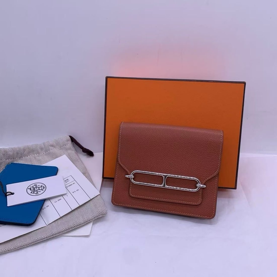 HERMES roulis Slim Wallet Wallet Evercolor Calfskin red France: Normal signs of daily use