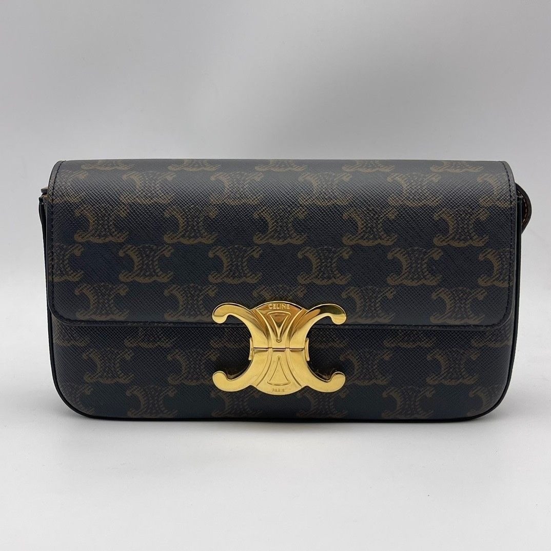 CELINE Claude Triomphe Canvas Borwn Shoulder Bag 194142 Used Women Origin Italy: Light signs of use, scratched hardware, small stains on the handle, intact surface leather, clean interior.