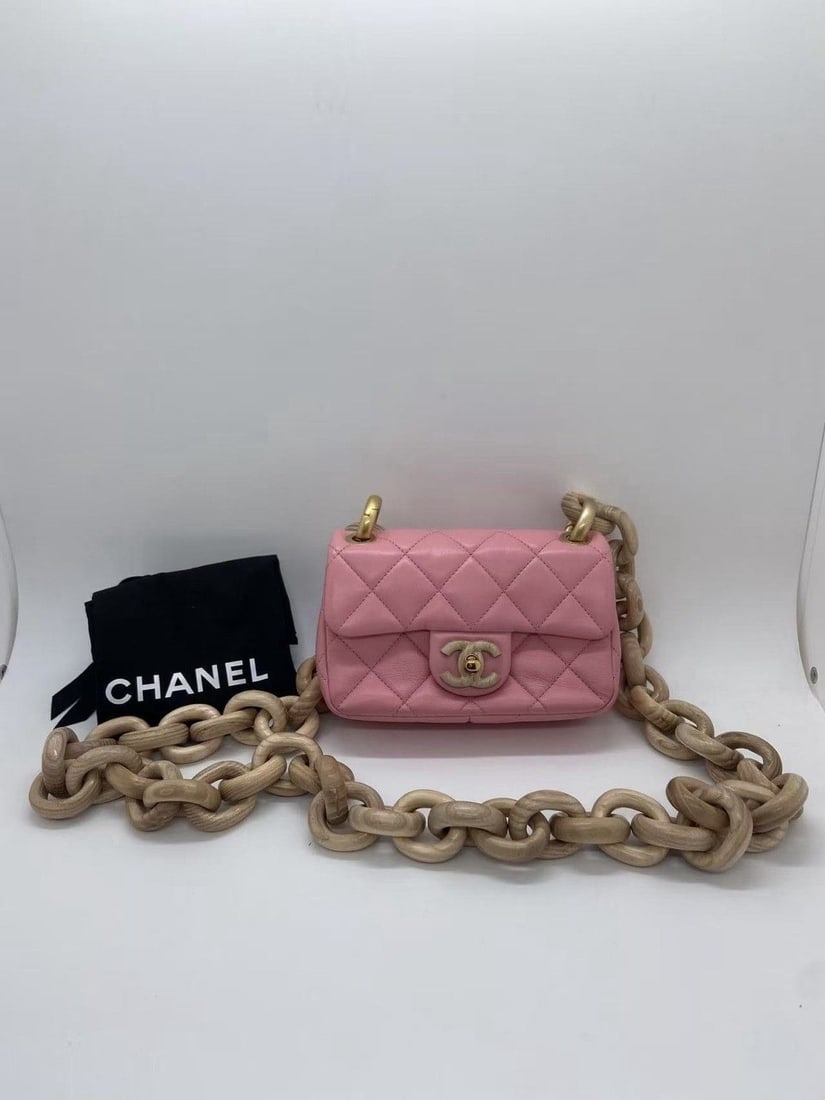 Chanel wenge mini quilted wood square flap bag pink shoulderbag Italy: Normal signs of daily use