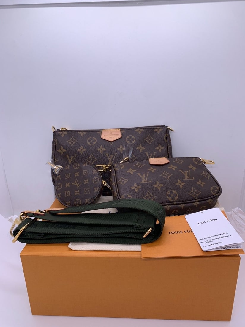 Louis Vuitton Multi Pochette Accessoires bag monogram canvas adjustable strap (1 of 20)