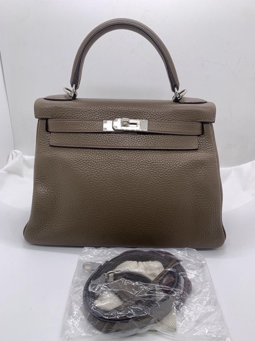 HERMES Kelly 28 Togo Leather gray shoulder bag handbag France r: Normal signs of daily use