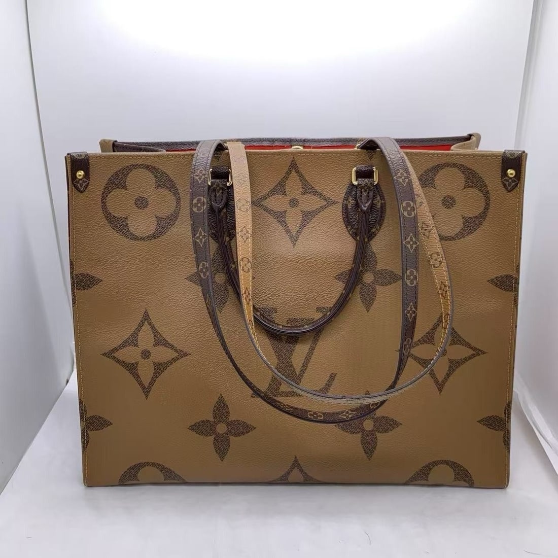 Louis Vuitton Onthego Monogram GM Tote Bag shopping bag handbag France: Louis Vuitton Onthego Monogram GM Tote Bag shopping bag handbag France,The handle has undergone repair treatment