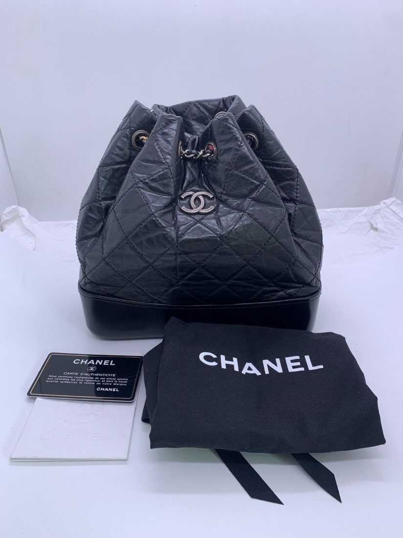 Chanel Gabrielle Bucket Bag Aged Calfskin Black Shoulder Bag (1 of 14)
