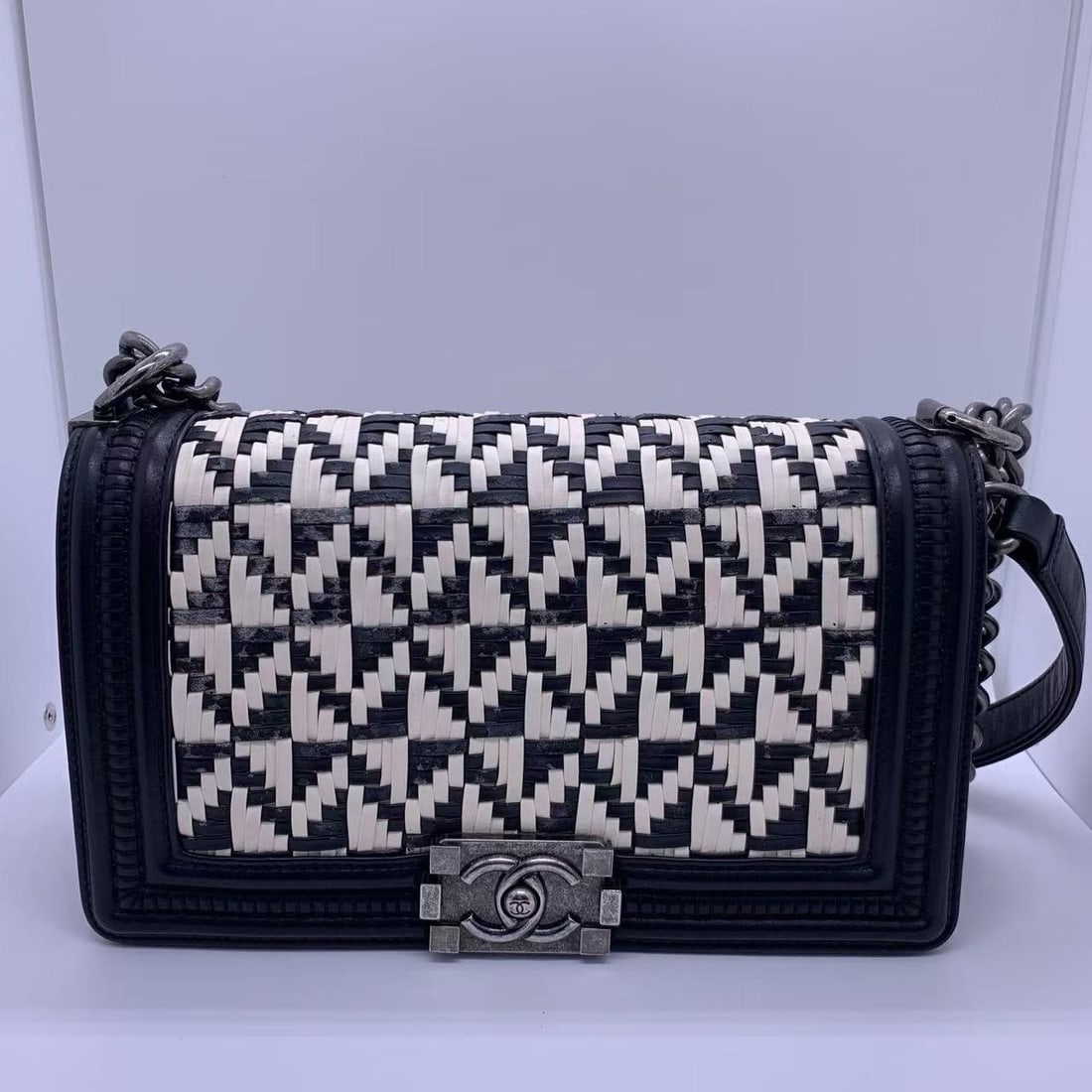 second chanel boy medium chain bag Bamboo knot weaving shoulder bag (1 of 15)