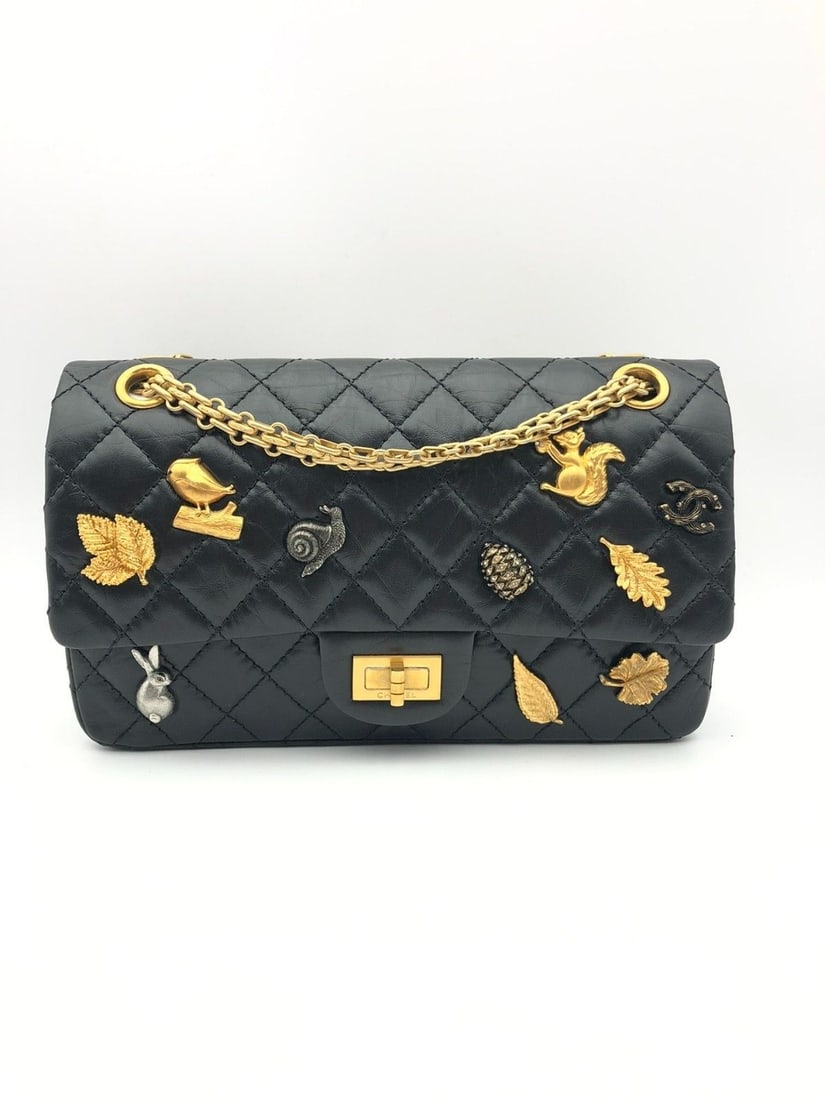 Chanel Lucky Charms Reissue 2.55 Flap Bag Quilted Aged Calfskin 225 Origin Italy: Good condition, slight signs of use, clean inside