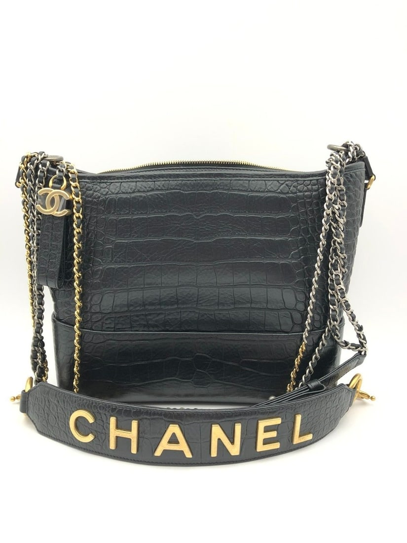 Chanel Embossed Gabrielle Hobo Calfskin shoulder bag black handbag Origin Italy: Good condition, slight signs of use, clean inside