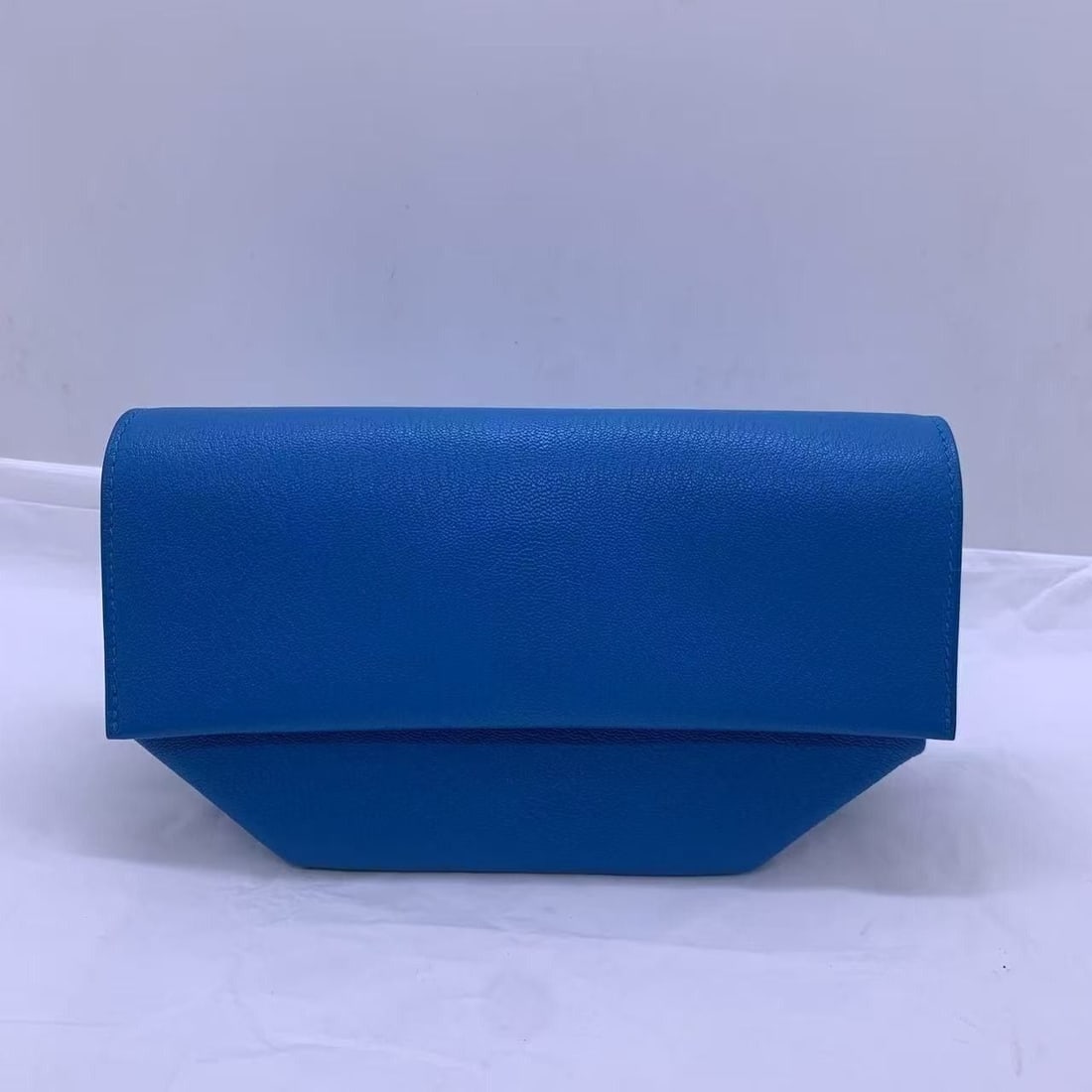 HERMES OPLI Clutch bag Opry SilverHardware blue original France: Normal use traces, silver metal, A seal, accessory dust bag, wool felt.
