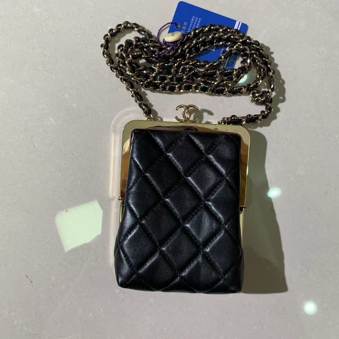 CHANEL Chain bag Clutch bag Crossbody Bag mini black Italy (1 of 8)