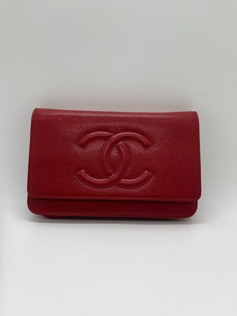 Chanel Timeless CC Long Wallet On Chain WOC Red Caviar Leather 16 Series: Condition: Normal signs of wear, minor stains on both exterior and interior, scratches on metal hardware, and slight leather wear.Accessories: No Accessoriessize: Width:19cm,height:12cm