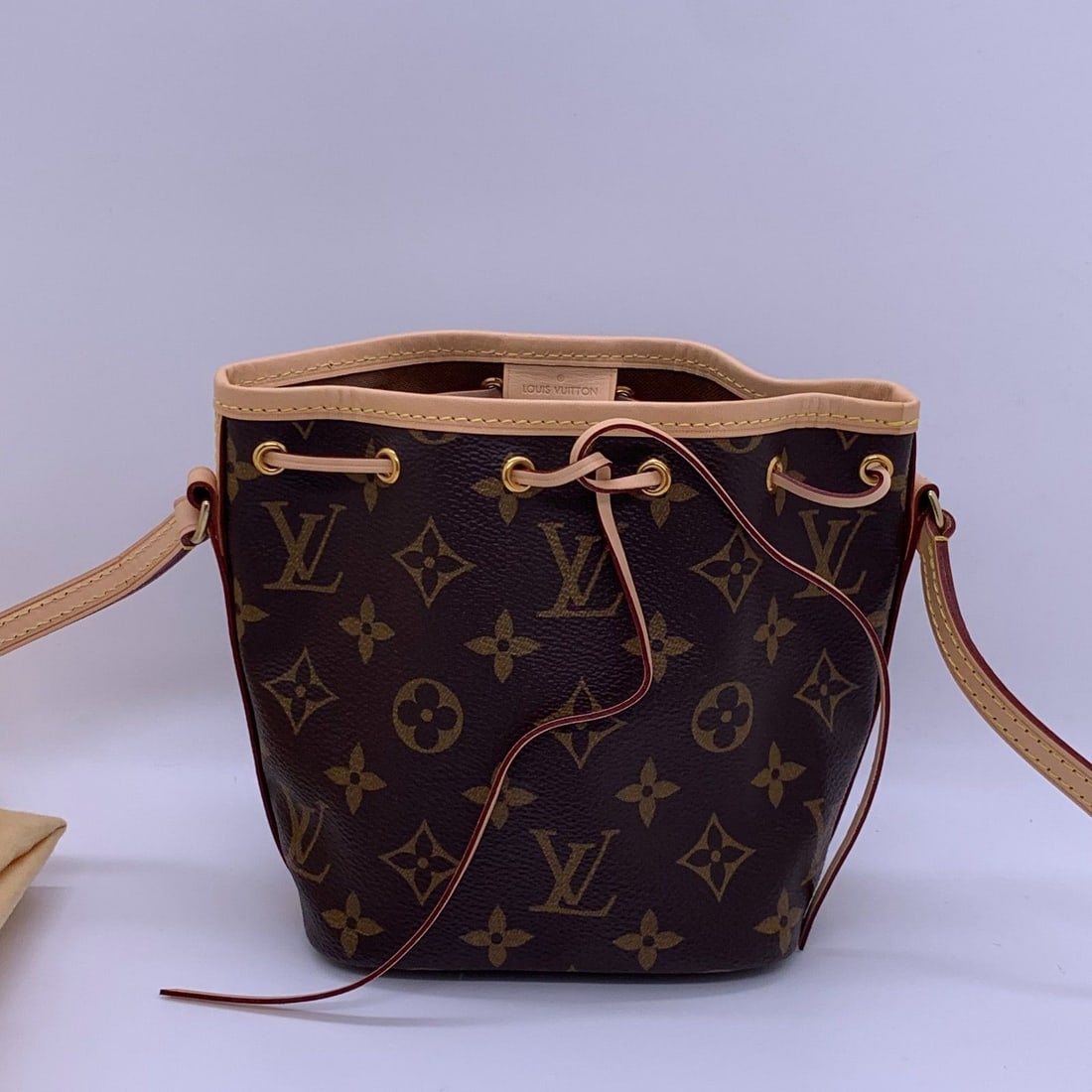 Louis Vuitton Nano No?? Monogram Canvas Crossbody Bucket Bag (1 of 17)