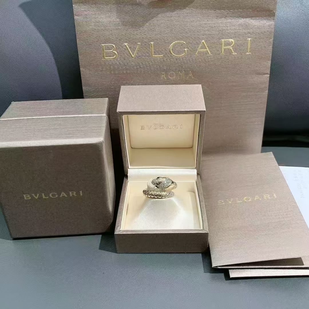 BVLGARI Serpenti Tubogas Snake Ring Onyx Pave diamonds 18k Gold Size 57~59 (1 of 8)