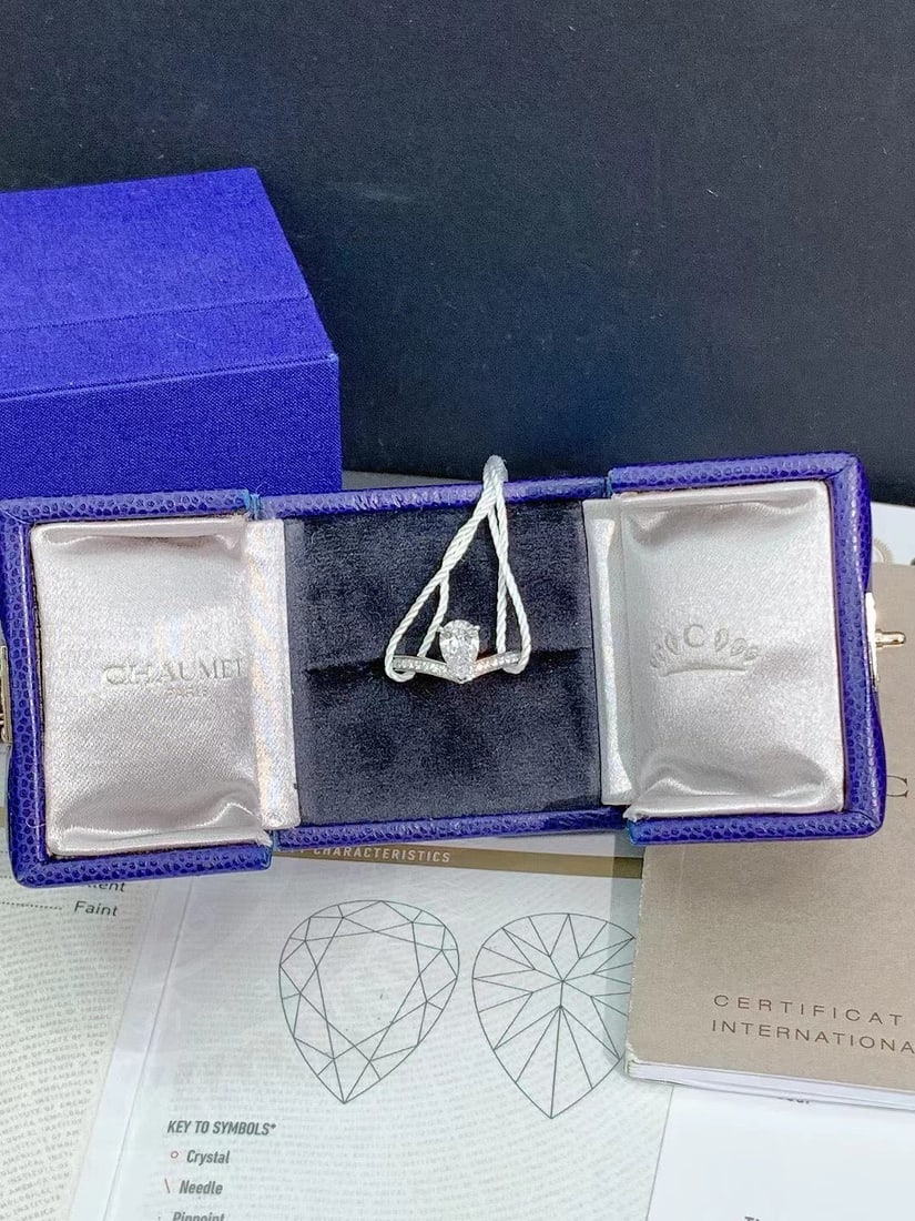 GIA Chaumet Josephine Aigrette 1.06ct Diamond Ring Platinum Size 51 (1 of 9)