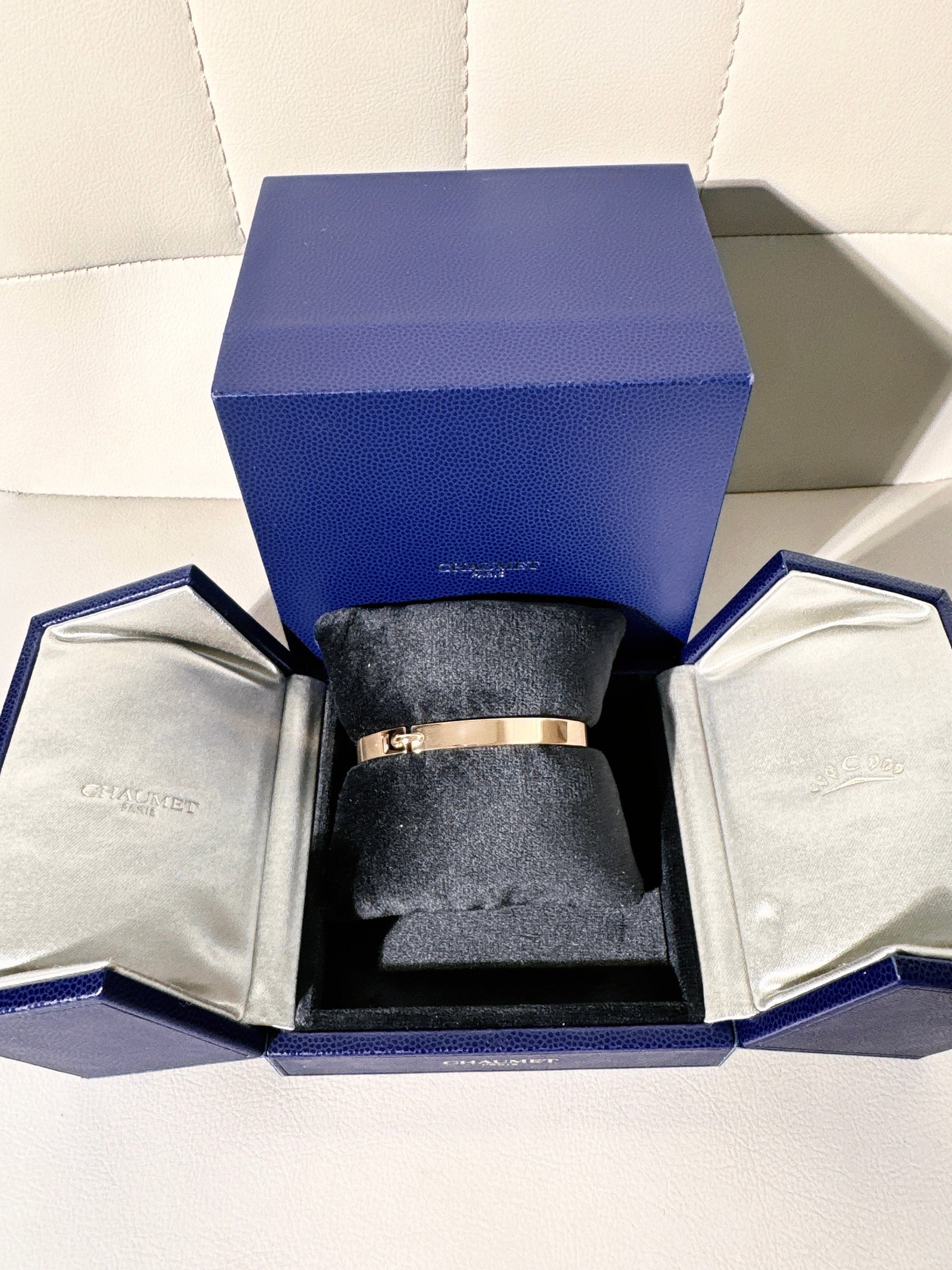 Chaumet Liens Evidence Bangle Wide Version Size 15 18K Rose Gold (1 of 6)