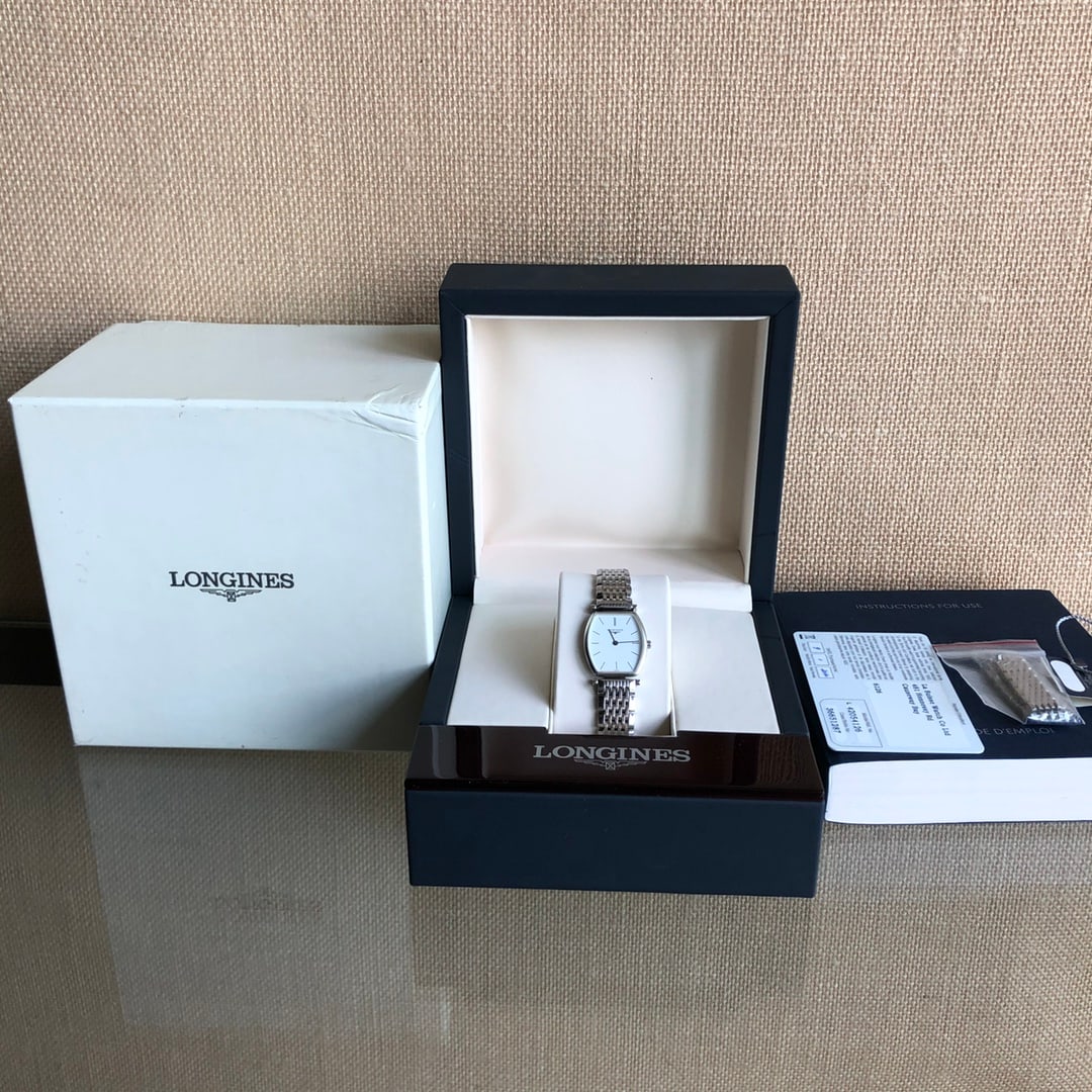 Longines L4.205 Stainless Steel Ladies La Grande Classique Quartz Wristwatch (1 of 7)