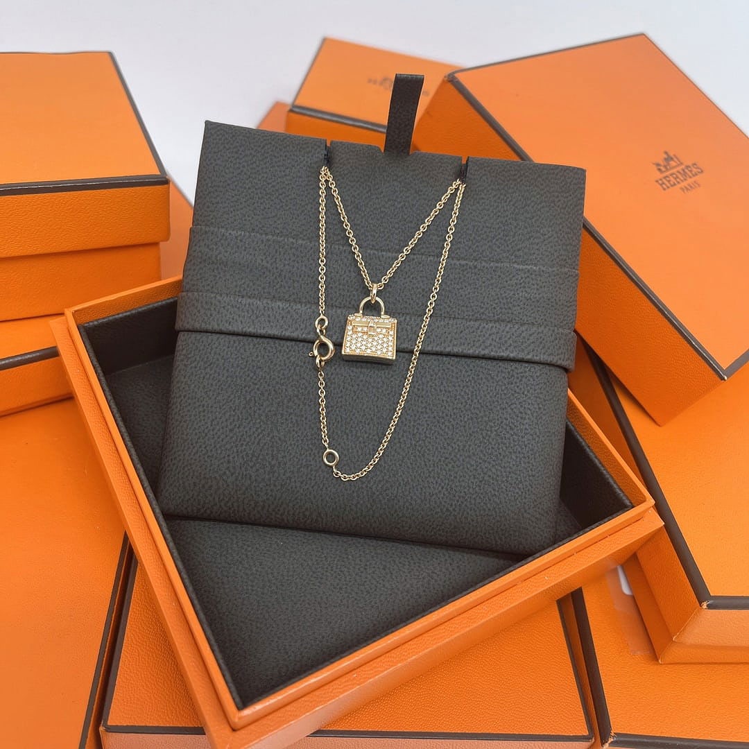 Hermes Kelly Rose Gold Full-Diamond Pendant Necklace, France, 2020: Hermes Kelly Rose Gold Full-Diamond Necklace.Comes with box, certificate and papers. Purchased in 2020. Suitable for personal wear or gifting.Metal: Rose GoldPlace of Origin: FrancePeriod: 2010-Date o