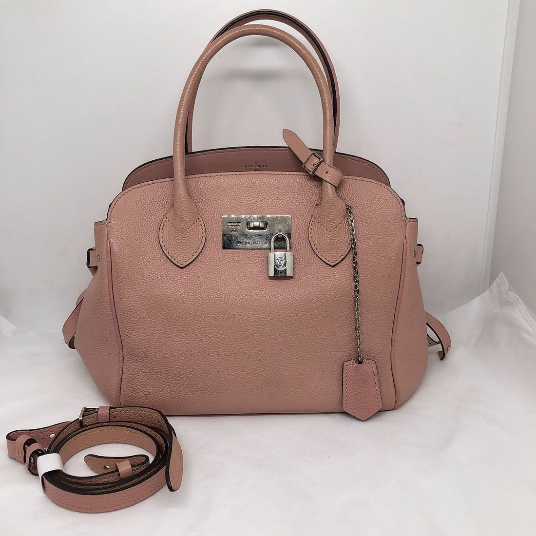 LOUIS VUITTON Milla PM Rose Pink Leather Women Handbag Shoulder Bag France: Fair,Normal signs of use, small areas of damage, peeling and stains on the surface leather, stains on the handle, scratches on the metal hardware, clean interior. Please refer to the picture for detai