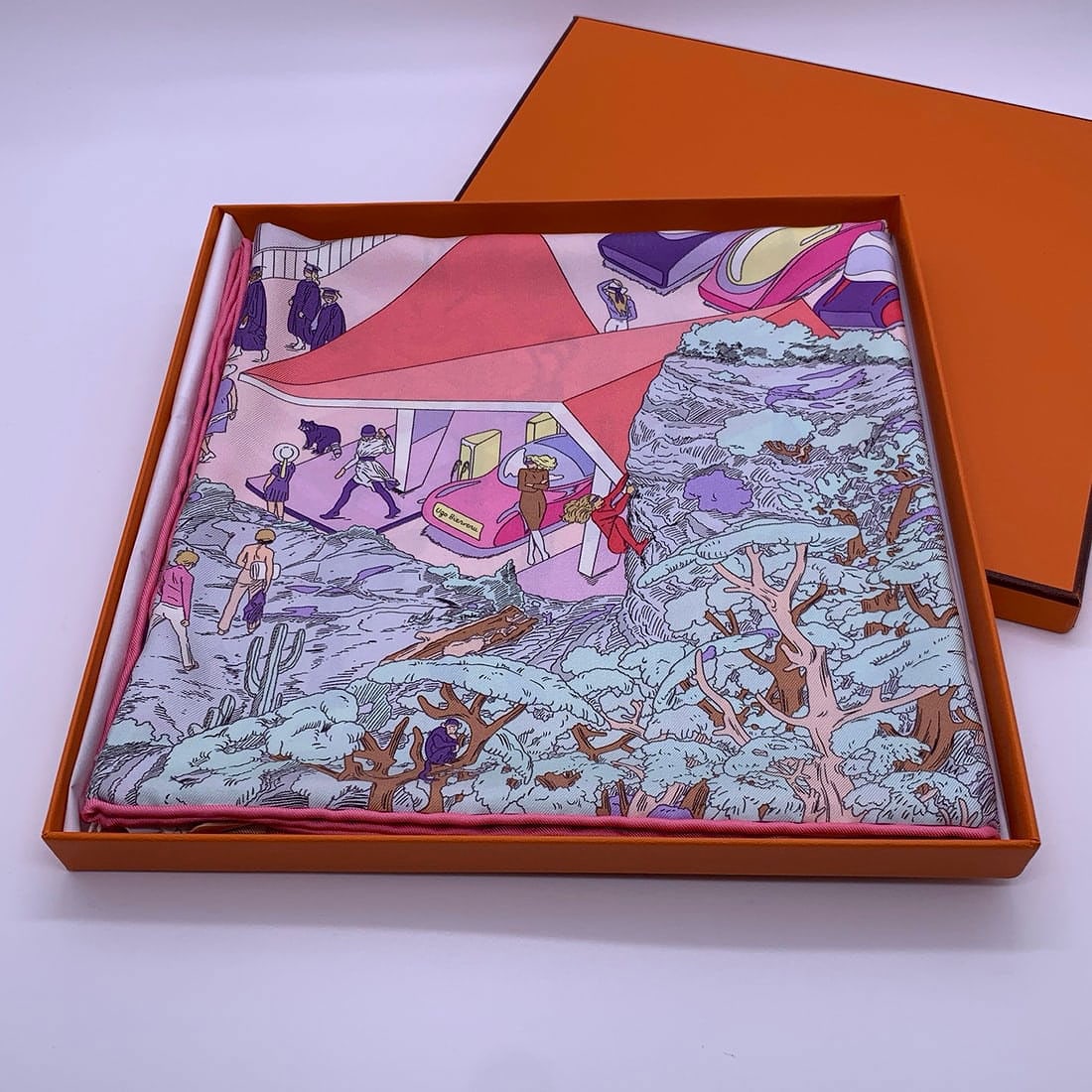 Hermes 90 silk square scarf: Hermes 90 silk square scarf