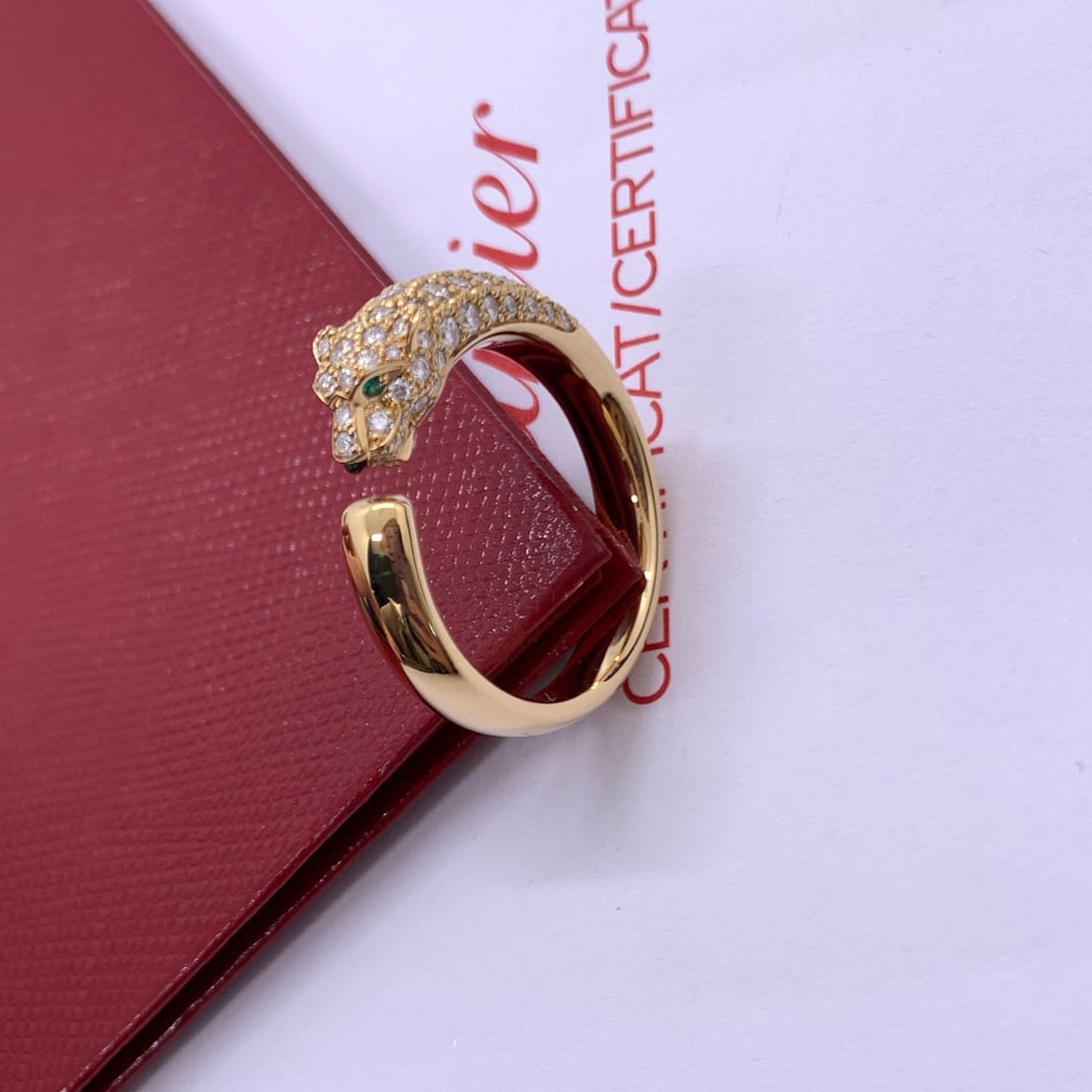 Cartier Panthere Diamond Ring 18K Yellow Gold Tsavorite Panther Head Band US9: ConditionLight signs of wearAccessoriesWarranty cardWeight11gDesignerCartierExterior Material18K Gold