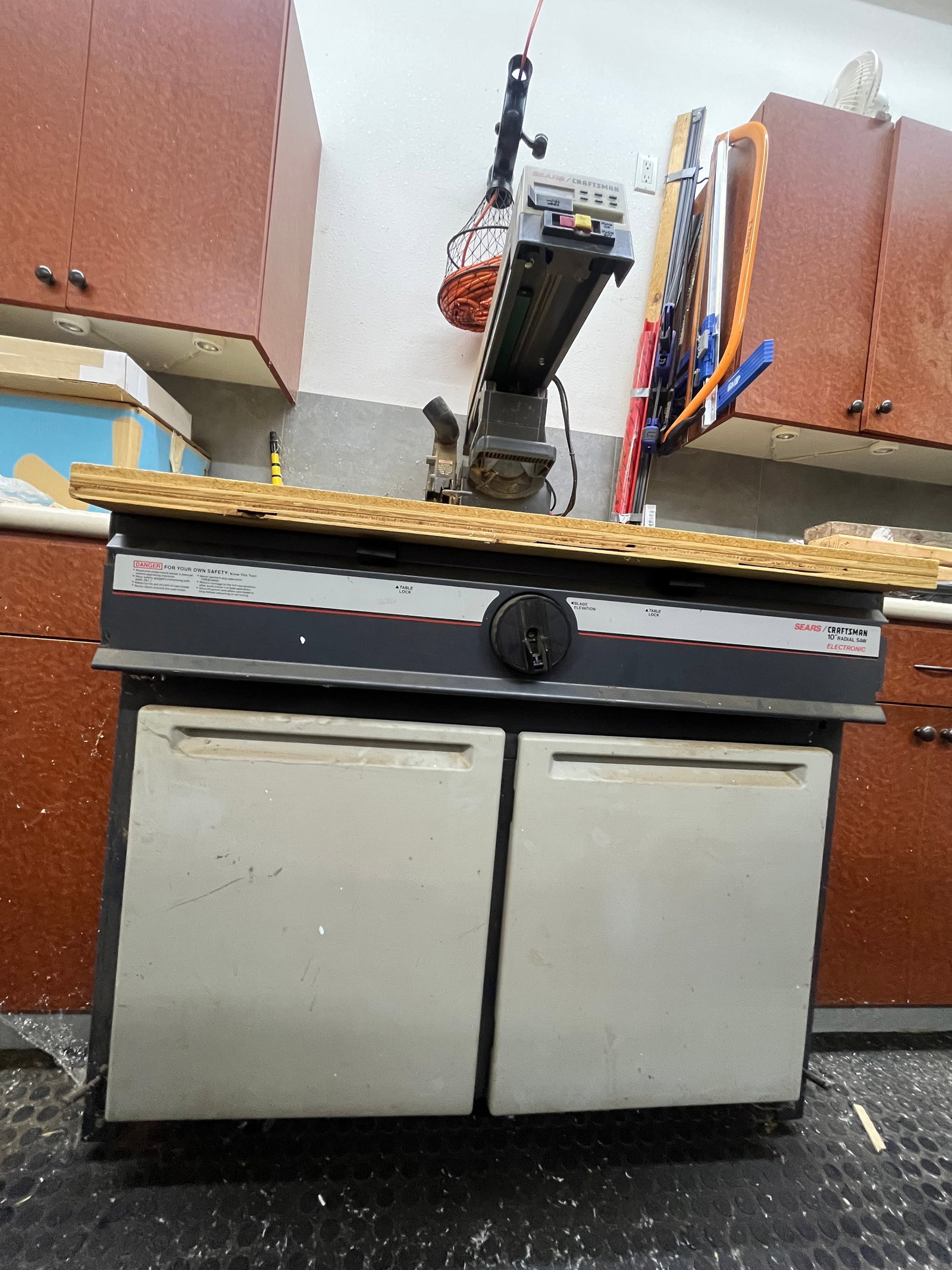 Sears Craftsman 10 Inch Heavy Duty Radial Arm Saw (1 of 17)