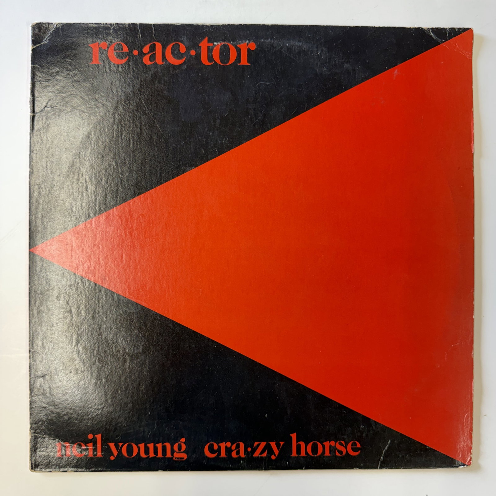 Vinyl Record: Neil Young and Crazy Horse Reactor: Classic and underrated album - combined shipping: yes - Ships in a standard LP box with a plastic sleeve - Vinyl is cleaned for good measure - Shipping is done in-house.